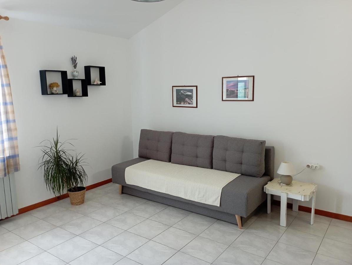 Rooms Ester Cres Εξωτερικό φωτογραφία