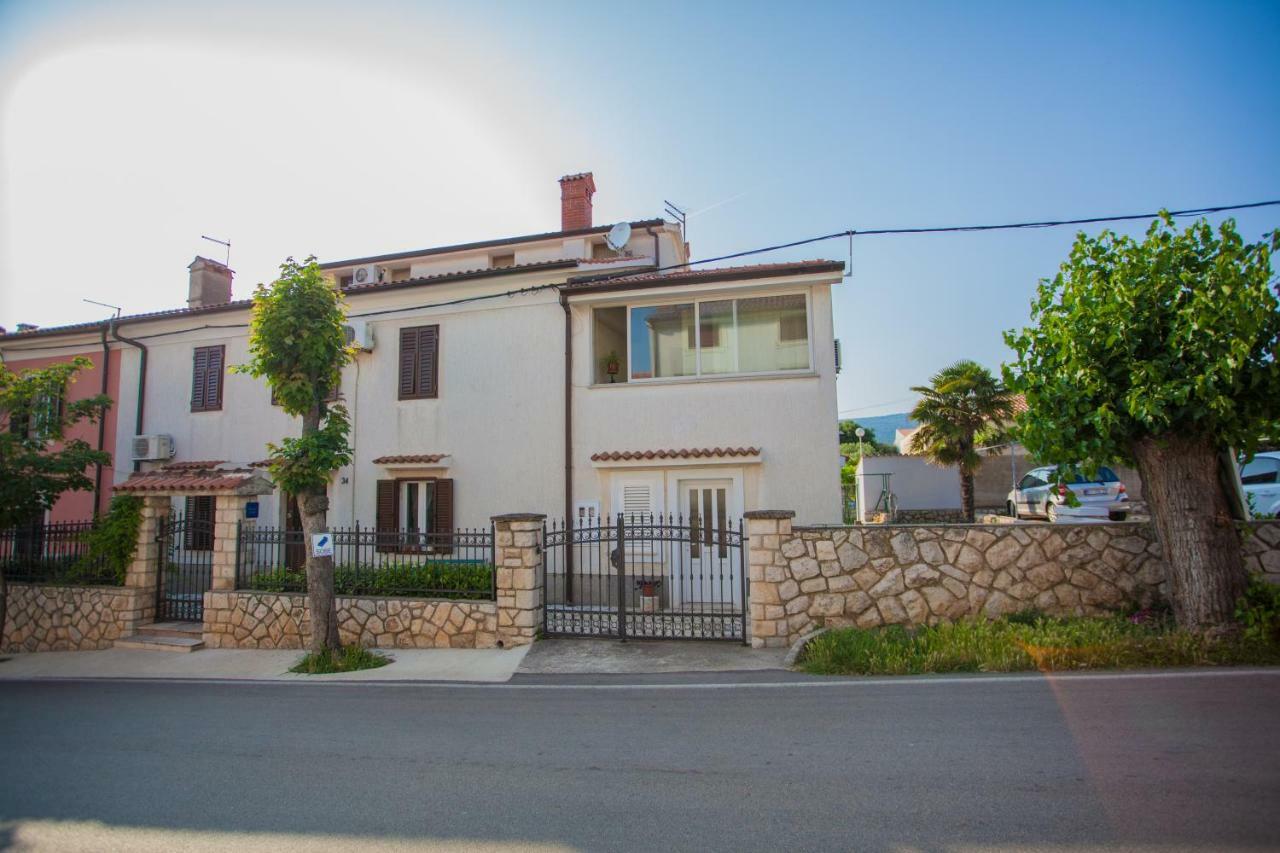 Rooms Ester Cres Εξωτερικό φωτογραφία